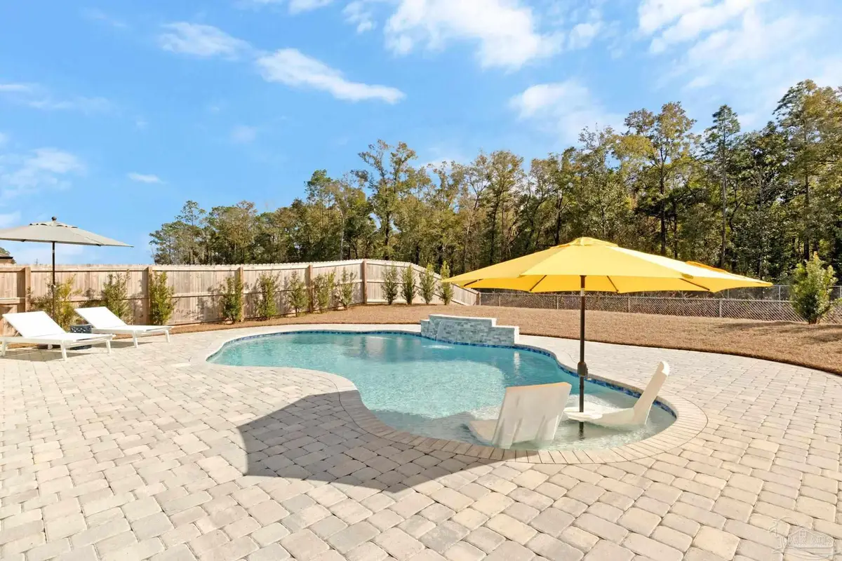 5353 Carnation Dr, Milton, FL 32583 - #1