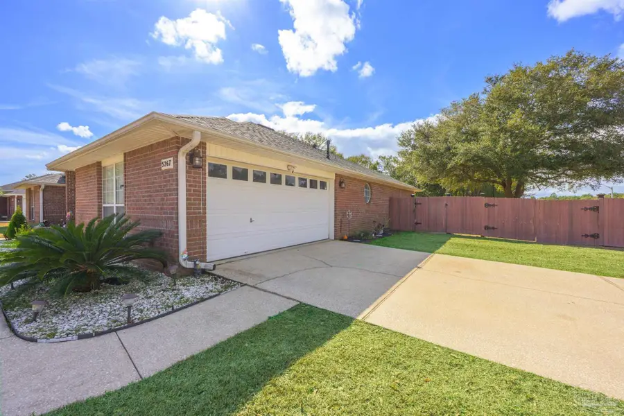 5267 Gardenbrook Blvd, Milton, FL 32570 - #3