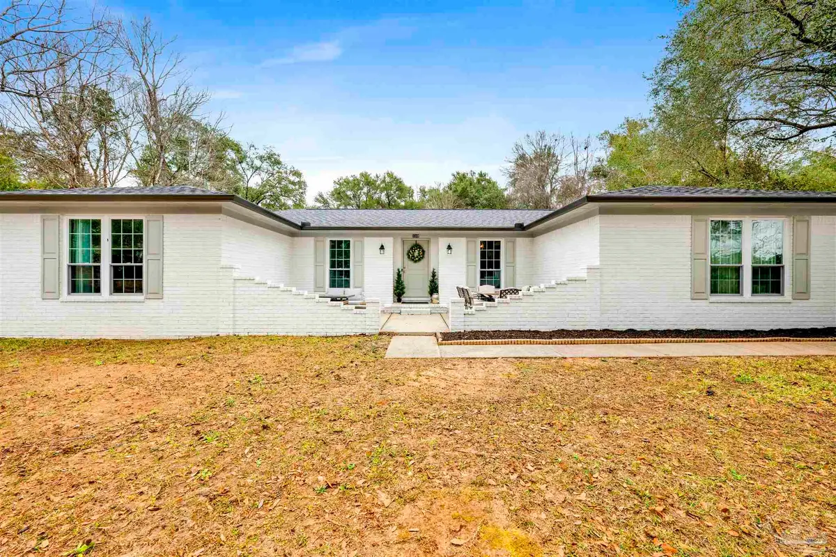 3348 Pursell Dr, Pensacola, FL 32526 - #1