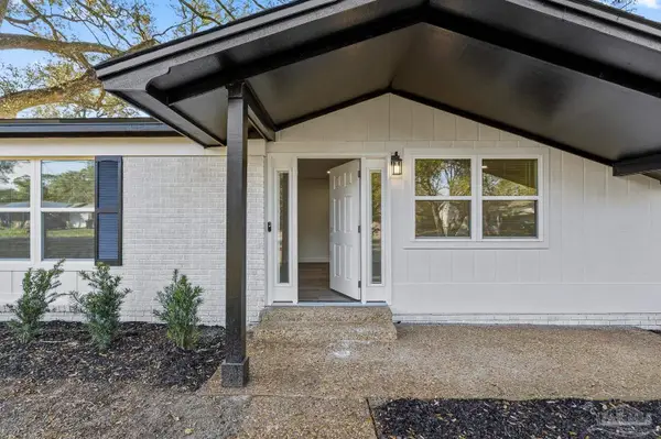 2611 Green Bay Ave, Pensacola, FL 32526