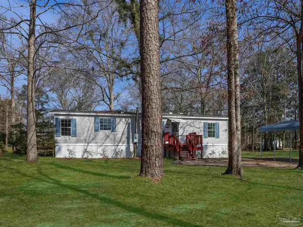 1530 Parker Rd, Cantonment, FL 32533