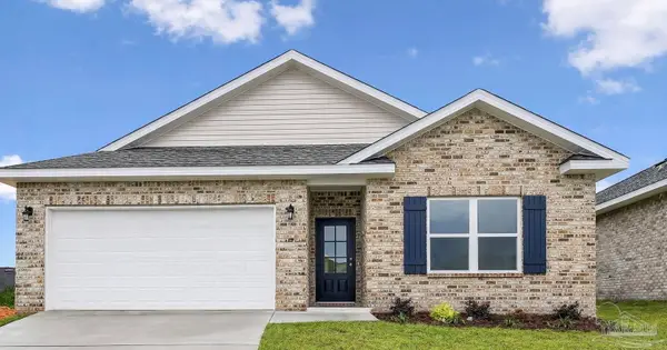 2769 Avalon St, Cantonment, FL 32533