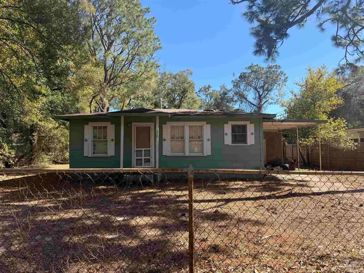 527 Wynnehurst St, Pensacola, FL 32503 - #1
