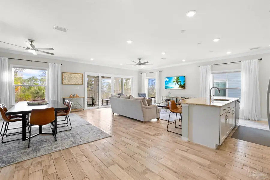 6587 Carlinga Dr, Pensacola, FL 32507 - #3