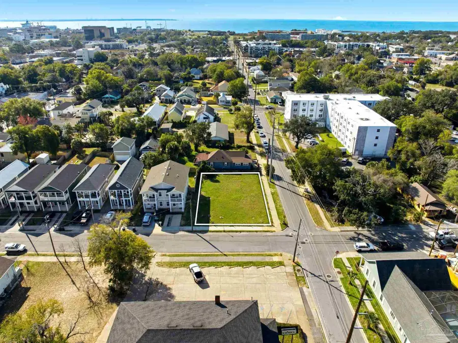 000 W Wright St, Pensacola, FL 32501 - #3