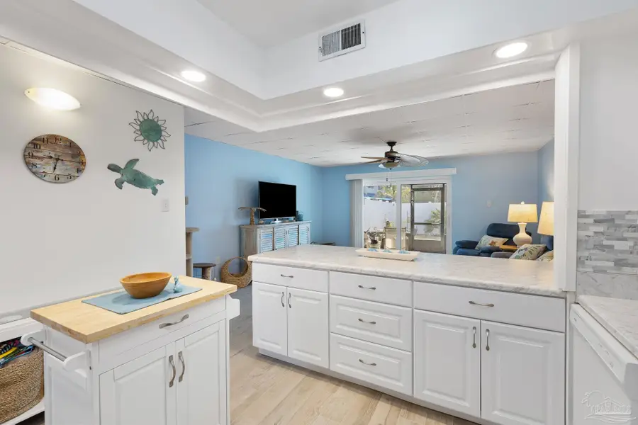 201 Pensacola Beach Rd #C8, Gulf Breeze, FL 32561 - #3