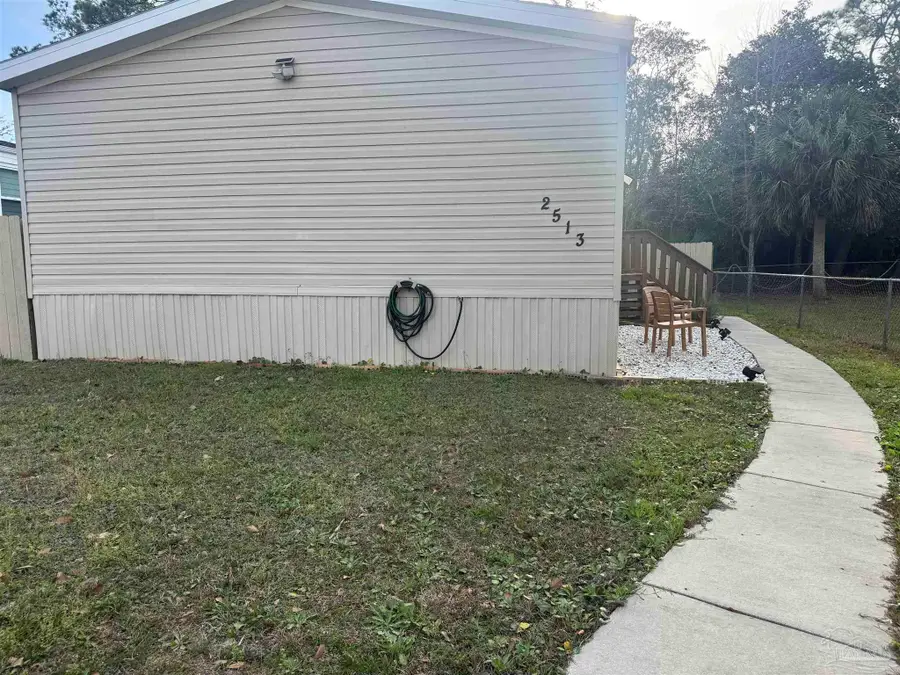 2513 San Juan Grande, Pensacola, FL 32507 - #2
