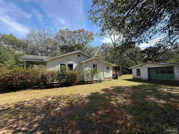 529 E Selina St, Pensacola, FL 32503