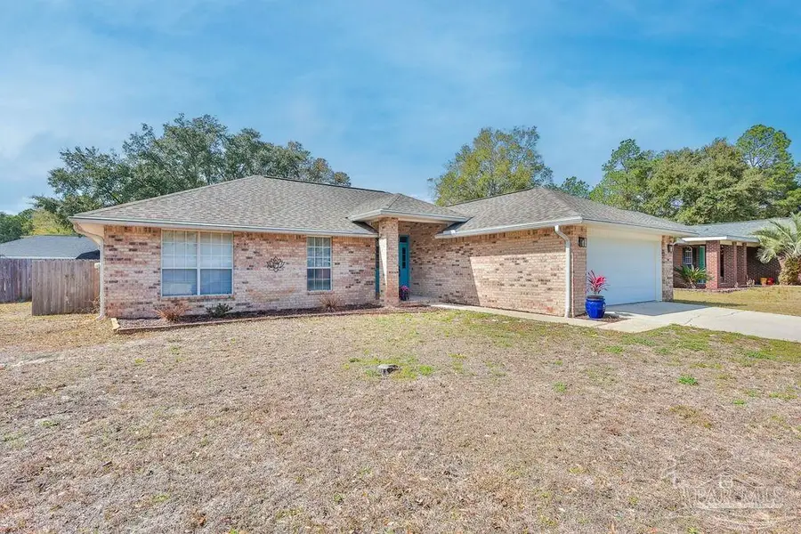 6935 Kapok Dr, Milton, FL 32583 - #2