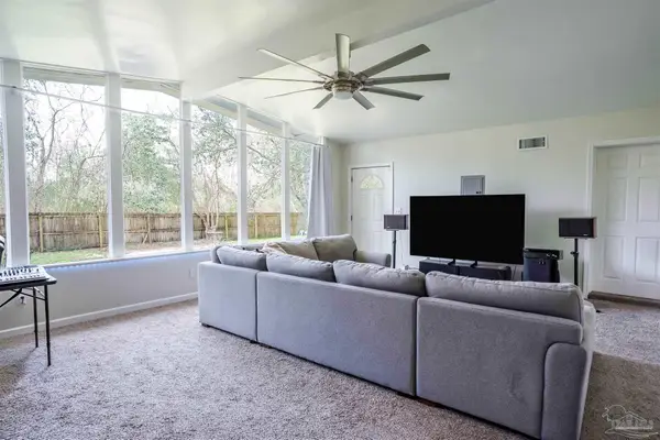 1503 N 72nd Ave, Pensacola, FL 32506