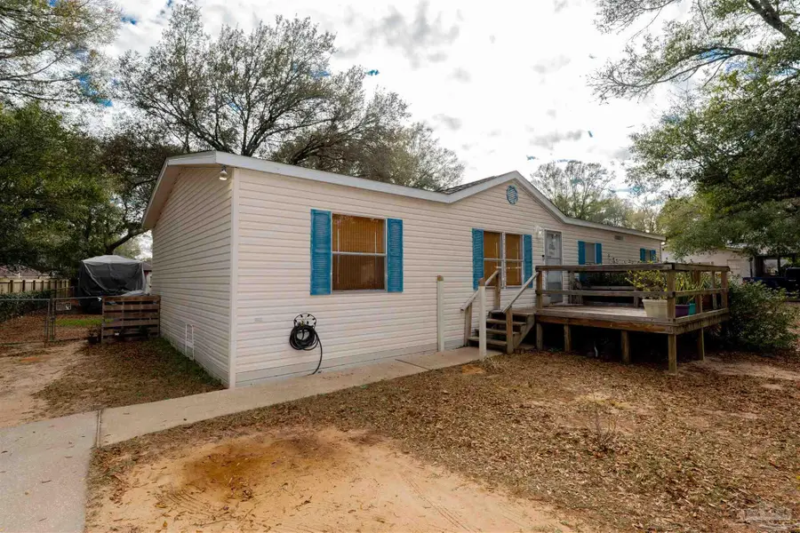 8919 Tara Cir, Milton, FL 32583 - #3