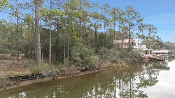 2653 San Clemente Dr #Lot 410, Milton, FL 32583