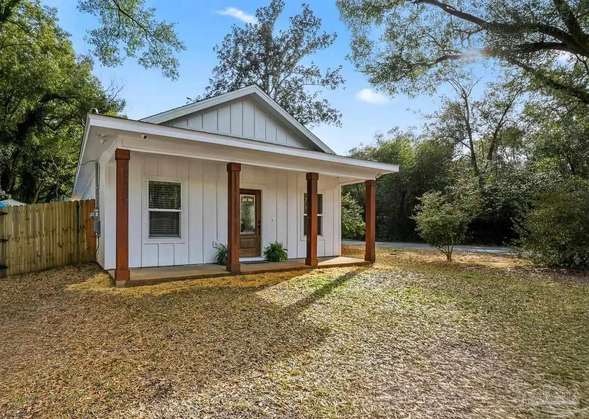 4336 Melton Rd, Milton, FL 32583 - #1