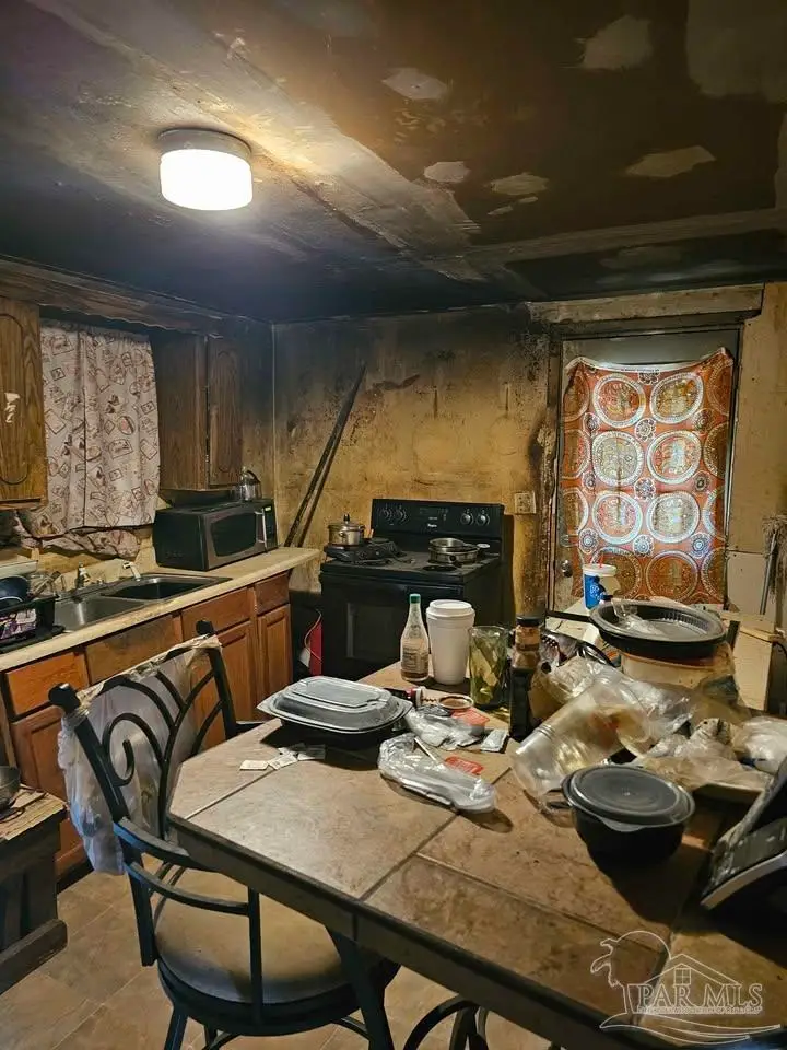 201 Sheppard St, Cantonment, FL 32533 - #3