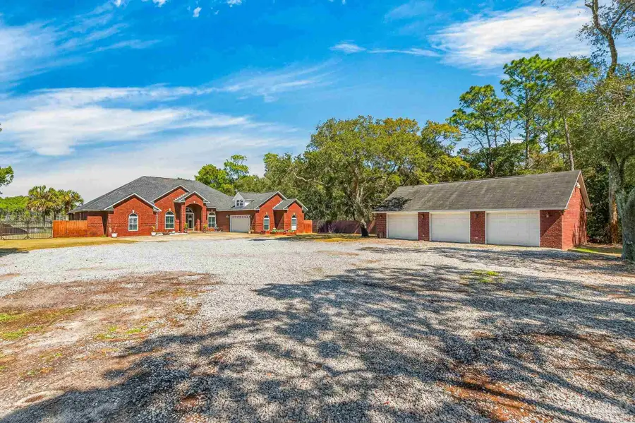 2930 Fenceline Rd, Pensacola, FL 32507 - #3
