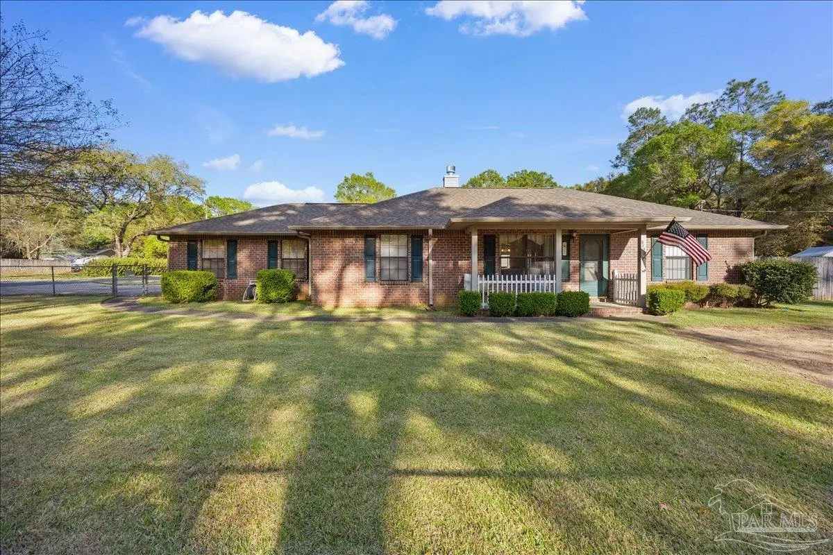 6892 Yucatan St, Milton, FL 32570 - #1