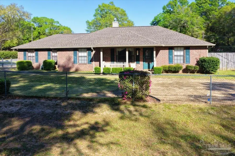 6892 Yucatan St, Milton, FL 32570 - #2