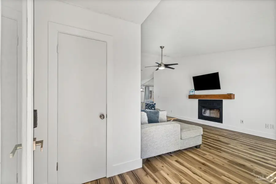 1265 Sanibel Ln, Gulf Breeze, FL 32563 - #3