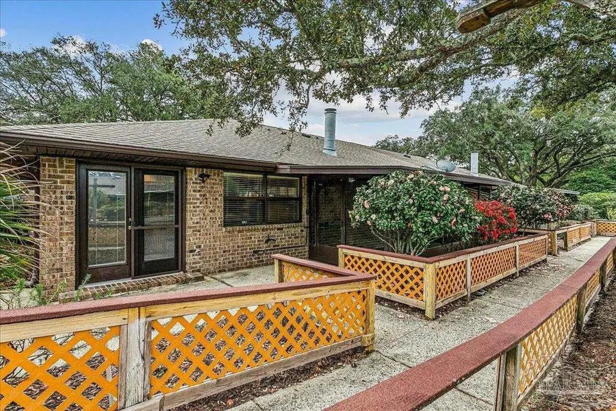 5073 Leeward Dr, Pensacola, FL 32507 - #3