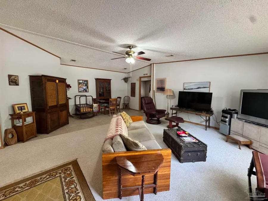 6512 Winston Brown Rd, Milton, FL 32570 - #2