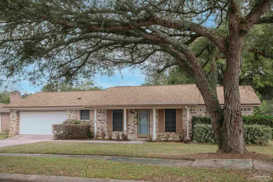 6940 Falcon Dr, Pensacola, FL 32526 - #3