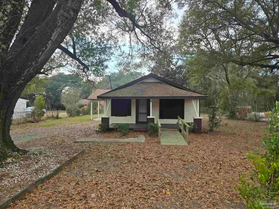 6319 Denver Ave, Pensacola, FL 32526 - #2