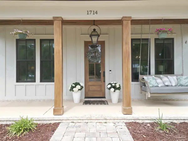 1714 E Hatton St, Pensacola, FL 32503