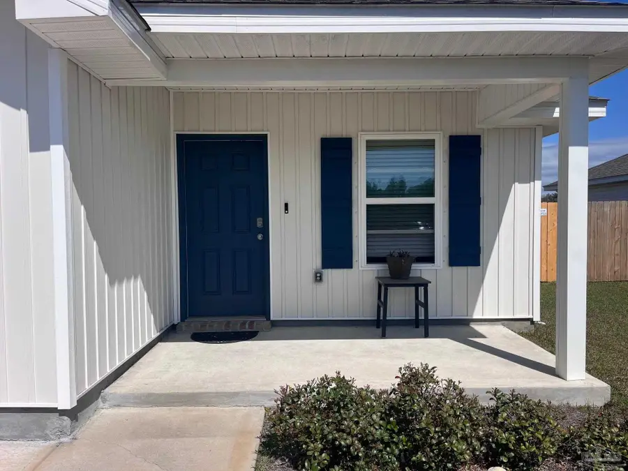 6249 Firefly Dr, Milton, FL 32583 - #2