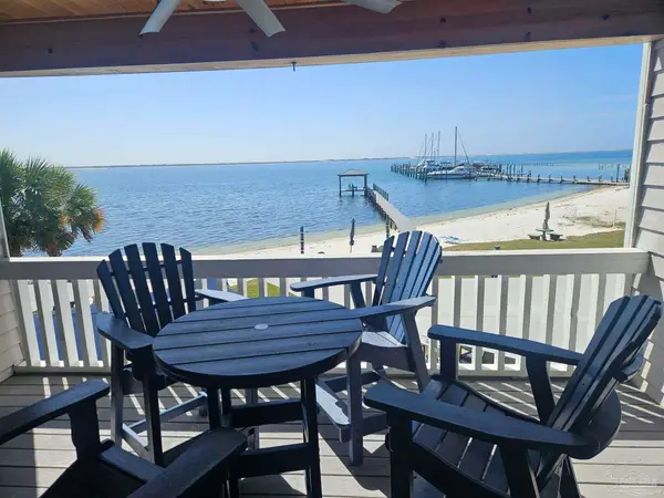 10641 Gulf Beach Hwy #C, Pensacola, FL 32507