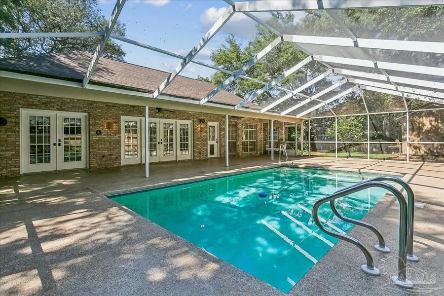 2437 W Bayshore Rd, Gulf Breeze, FL 32563 - #2