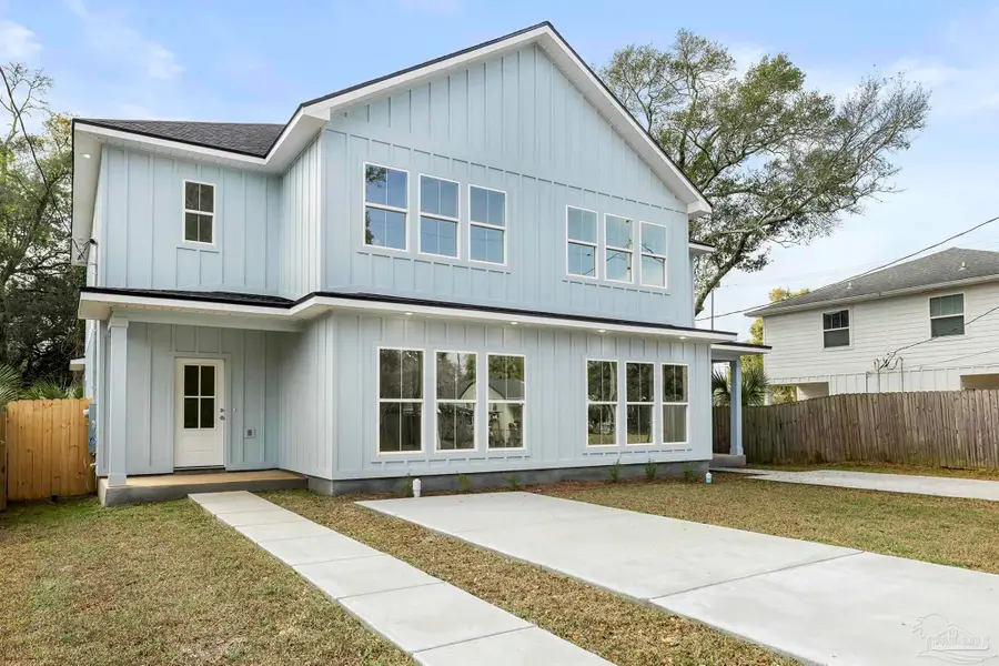 1915 W Chase St, Pensacola, FL 32502 - #2