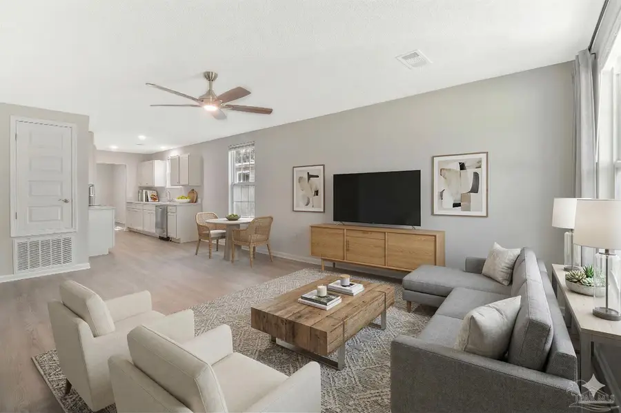 6044 Champion Oaks Dr, Pensacola, FL 32526 - #2