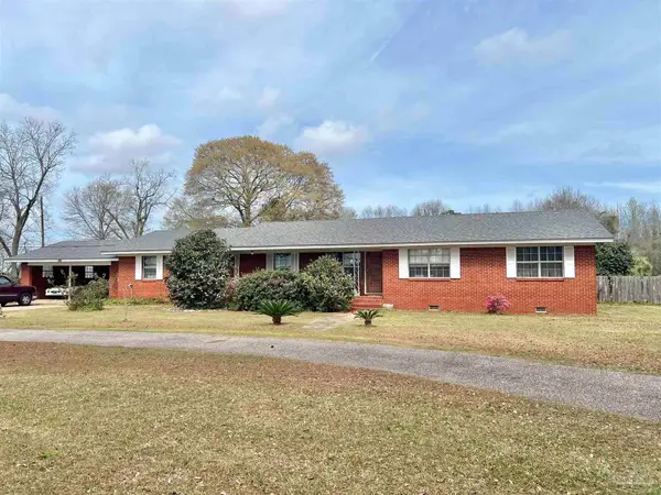 887 Old Bratt Rd, Atmore, AL 36502