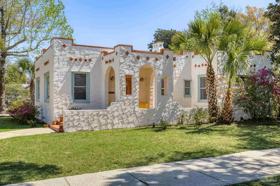 1420 N 12th Ave, Pensacola, FL 32503 - #2