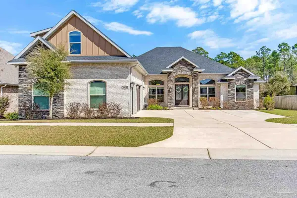 5824 Huntington Creek Blvd, Pensacola, FL 32526