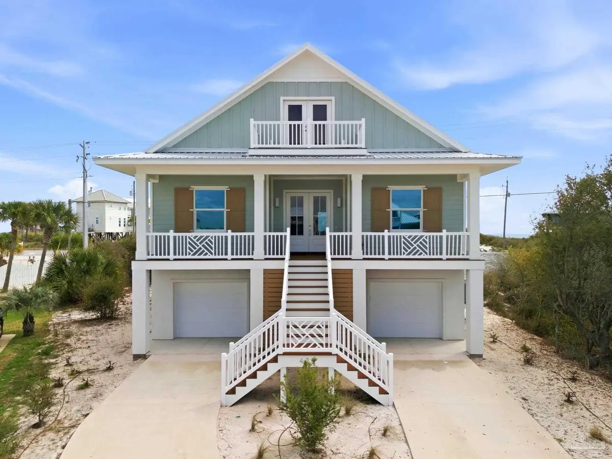 425 Gulfview Ln, Pensacola, FL 32507 - #1