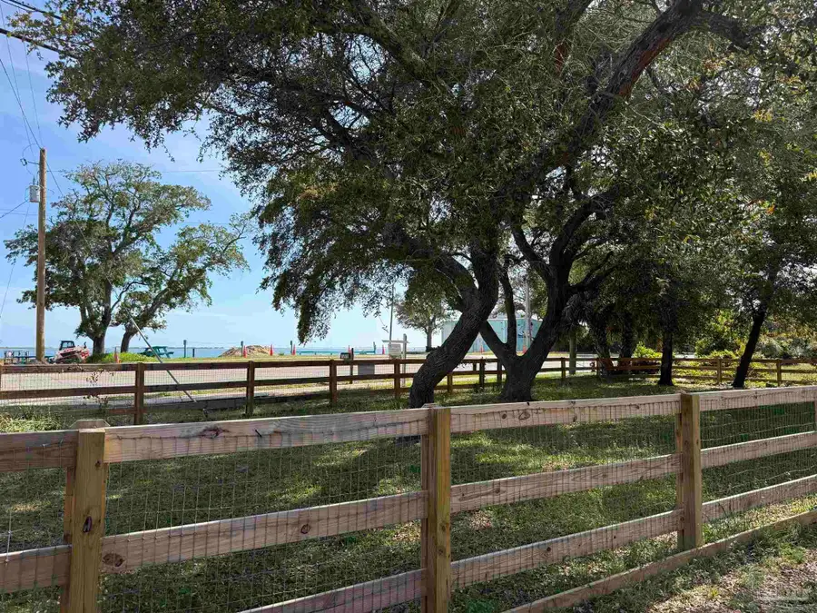 10600 Gulf Beach Hwy, Pensacola, FL 32507 - #2