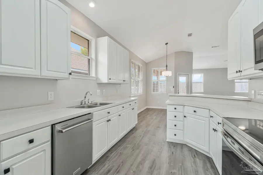 4146 Oak Pointe Dr, Gulf Breeze, FL 32563 - #3