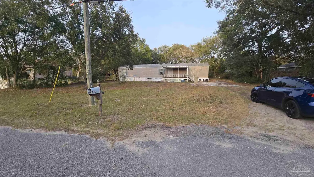 210 Marietta Ave, Pensacola, FL 32507 - #1
