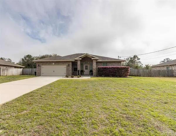 8283 Calle Mio, Navarre, FL 32566