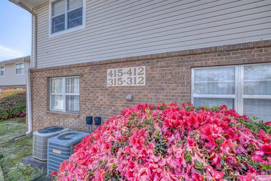 1200 Shoreline Dr #312, Gulf Breeze, FL 32561 - #3