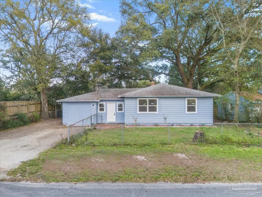 8 Mindoro Cir, Pensacola, FL 32507 - #3