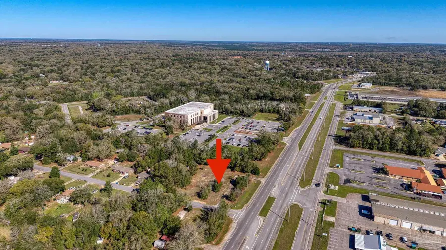 3981 Avalon Blvd, Milton, FL 32583 - #3