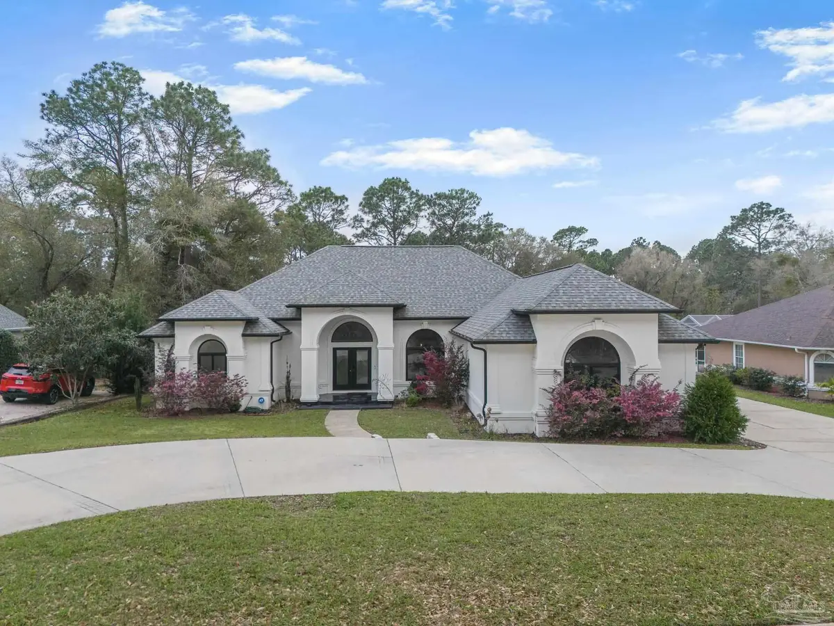 3175 Marcus Pointe Blvd, Pensacola, FL 32505 - #1