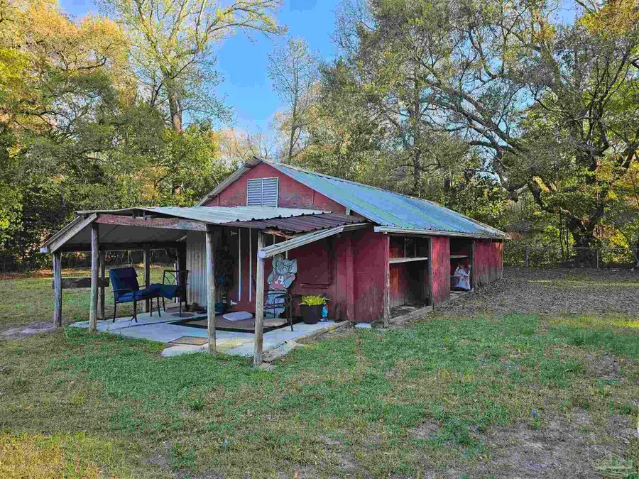 641 E Johnson Ave, Pensacola, FL 32514 - #3