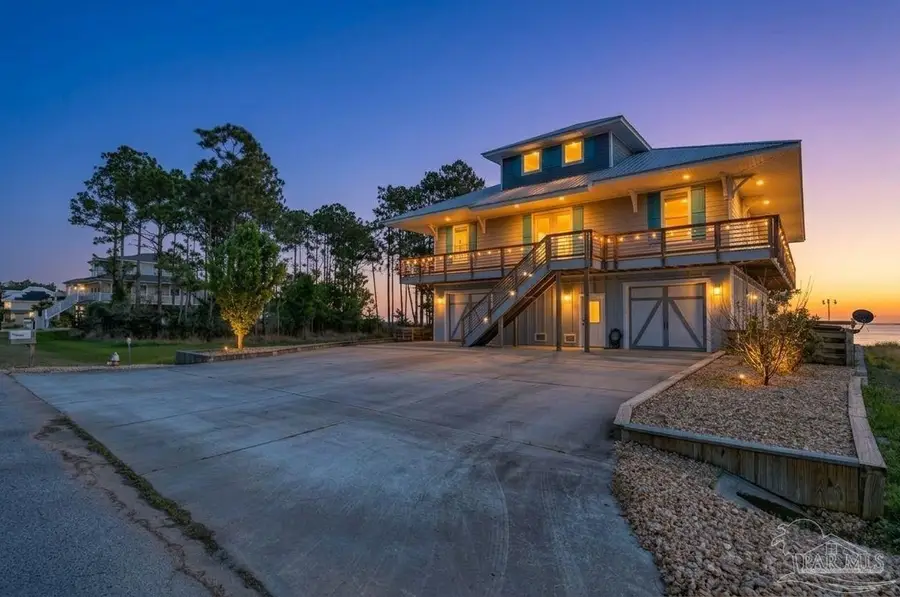 1106 Oyster Bay Dr, Milton, FL 32583 - #3