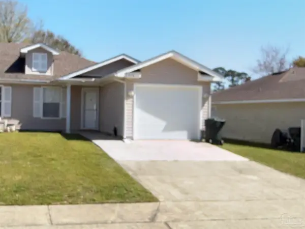 7918 Stonebrook Dr, Pensacola, FL 32514