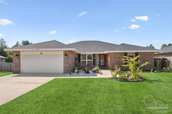 5653 Burr St, Milton, FL 32570