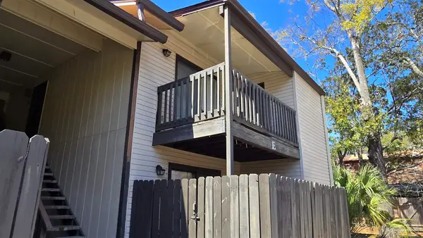 2201 Scenic Hwy #E8, Pensacola, FL 32503