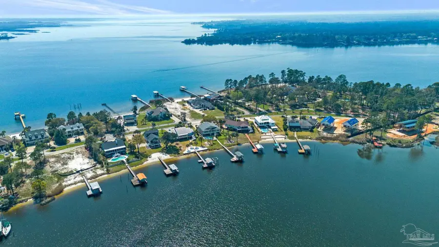 7808 Petersen Pt Rd, Milton, FL 32583 - #2